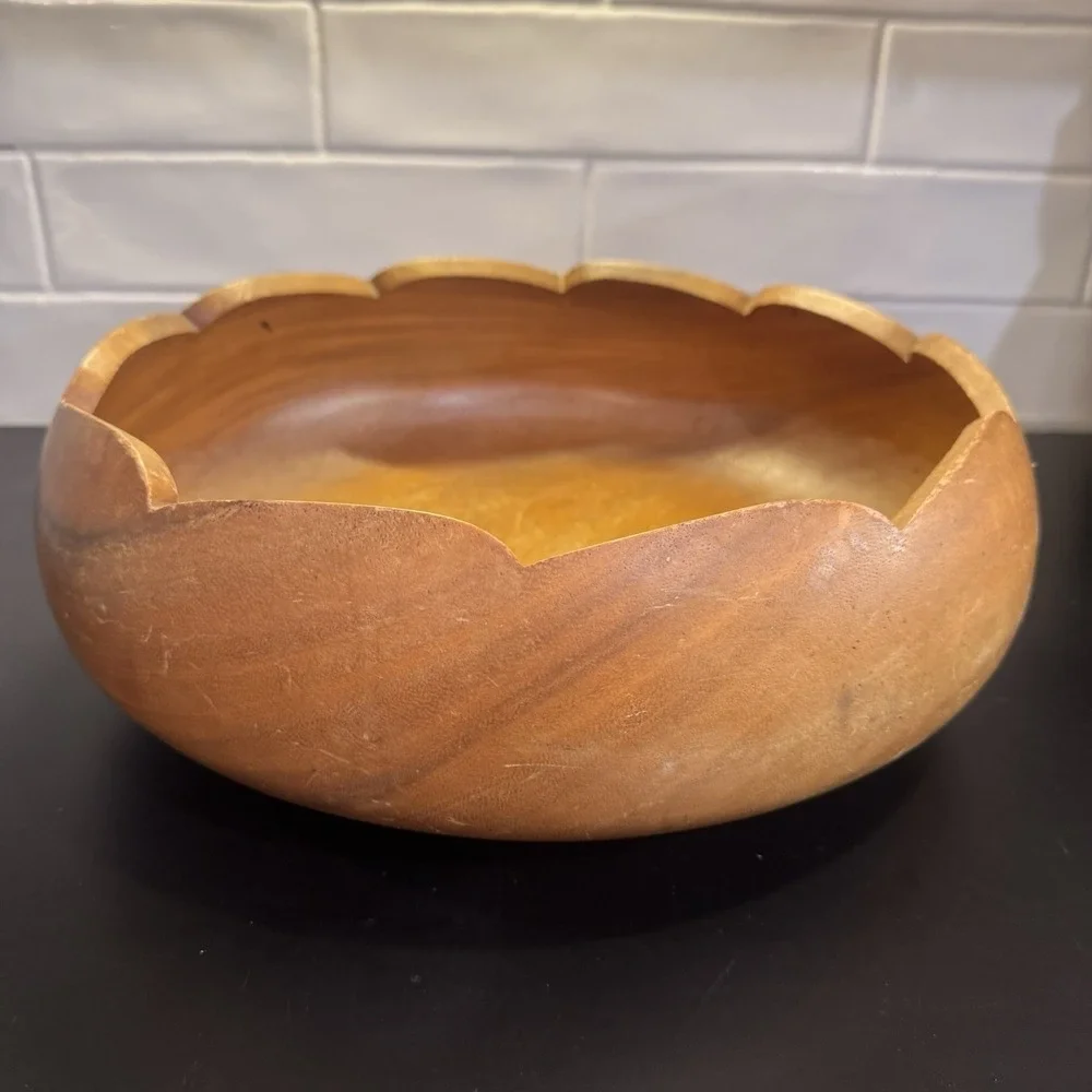 Blair Hawaii Monkey Pod Wood Large‎ Carved Bowl Ruffled Edge Made Philippines